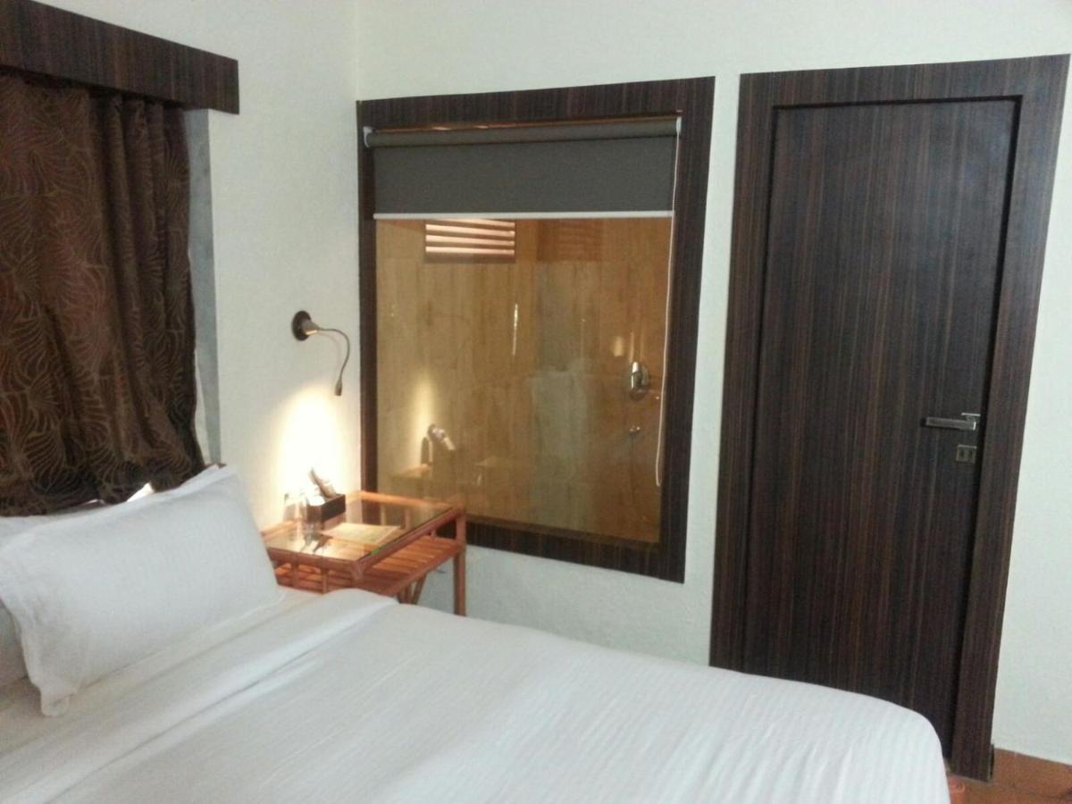 Adamo The Resort Matheran Bagian luar foto