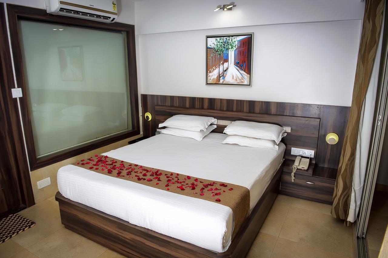 Adamo The Resort Matheran Bagian luar foto