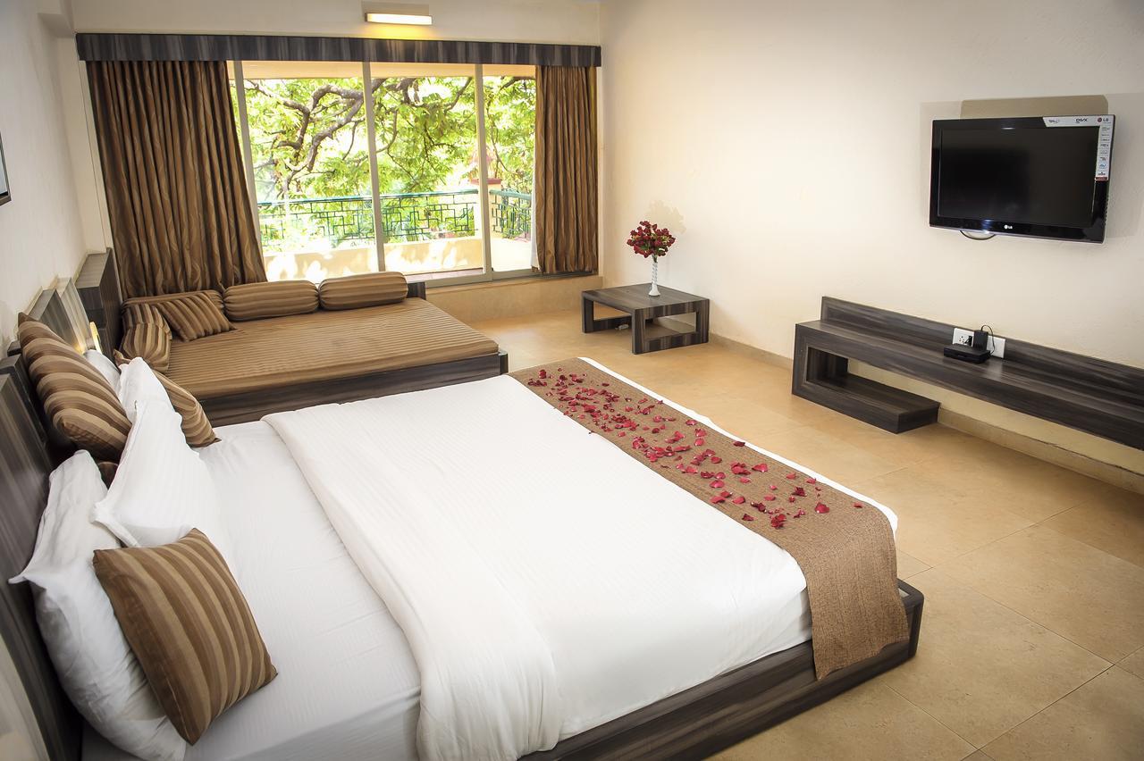 Adamo The Resort Matheran Bagian luar foto